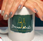 DREAM NAILS
