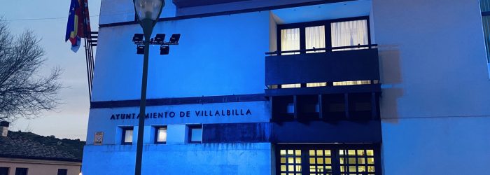 fachada en azul